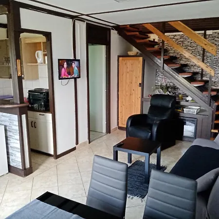 Сasa de vacaciones Karesz