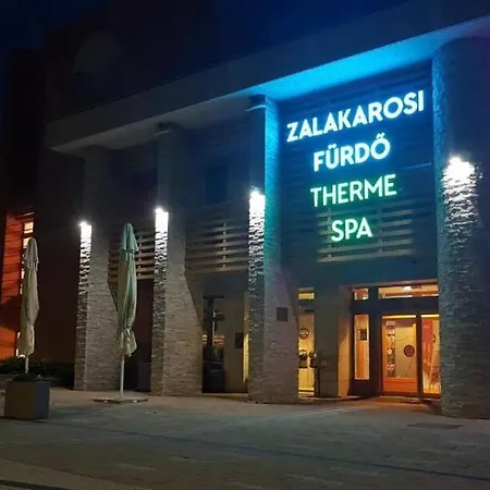 Tatil Evi Karesz Nyaralohaz