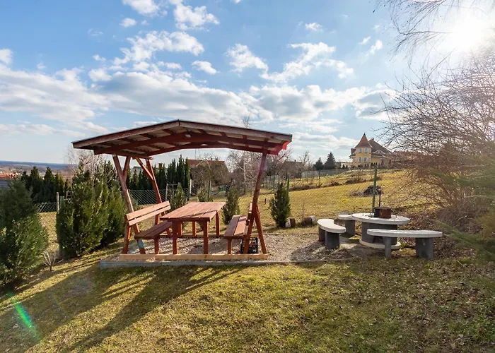 Karesz Nyaralohaz בית נופש *