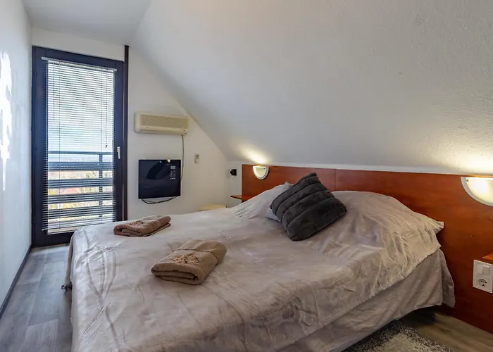 Karesz Nyaralohaz Hébergement de vacances